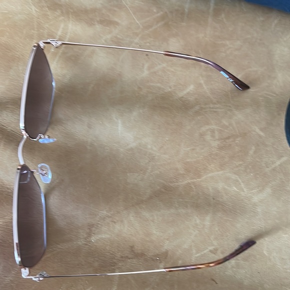 MOSCHINO 59MM Square Sunglasses. New - Picture 3 of 9